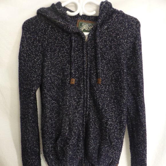 ROOTS, small, hooded zip up sweater w/ thumbholes